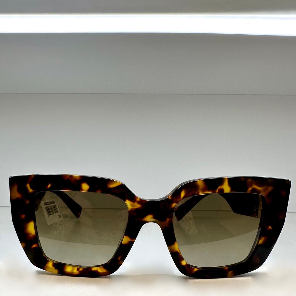 New MIU MIU Sunglasses - Picture 2 of 6